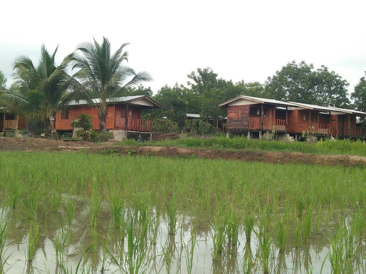 Koom Nadee Pua Apartment Exterior photo